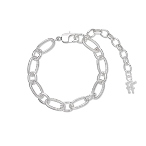 The Chain Addiction silvery chain bracelet with forged oval links-
