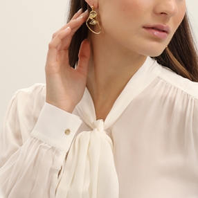 Ruffle glam gold plated dangle earrings wavy irregular motif-