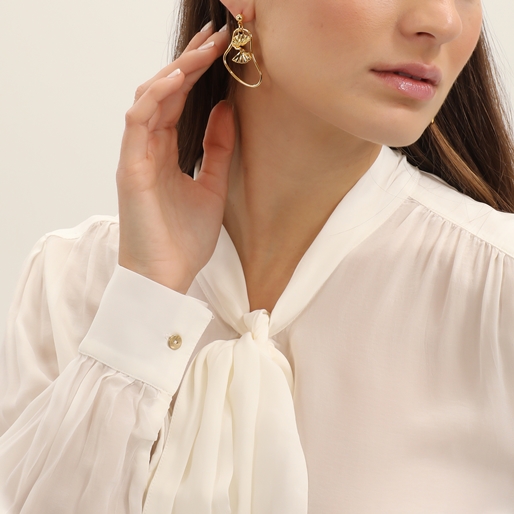 Ruffle glam gold plated dangle earrings wavy irregular motif-