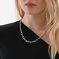 The Chain Addiction silvery chain necklace with rectangular links-