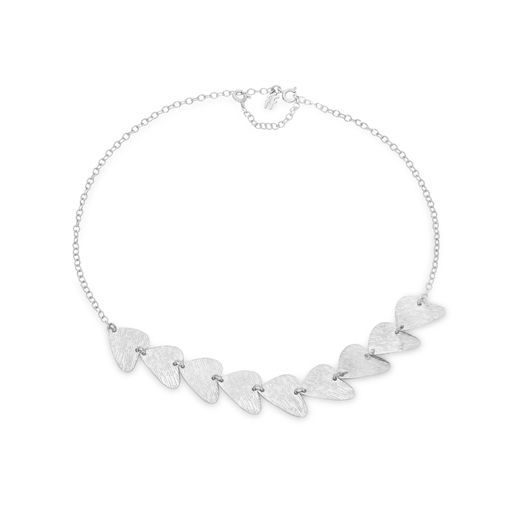 Hearts’ Symphony short silver chain necklace with heart motifs-