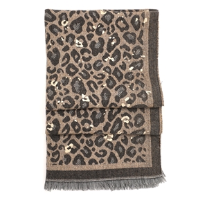 Knitted scarf from viscose camel leopard pattern-
